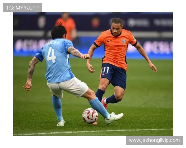 赛后分析:深圳足球队与武汉足球队在比赛中的战术意识与表现对比 赛后分析:深圳足球队与武汉足球队在比赛中的战术意识与表现对比